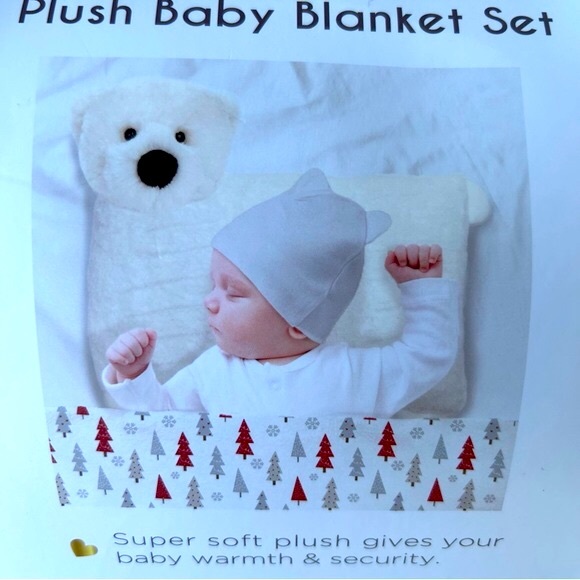 Manhattan kids Baby Blanket with trees and Polar Bear Pillow 2pc Set holiday New - Picture 2 of 6